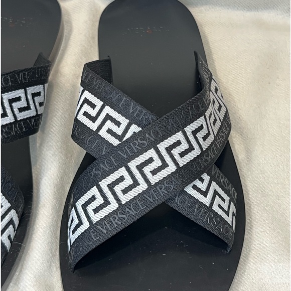 Versace sandals for man, size 42 - Picture 5 of 14